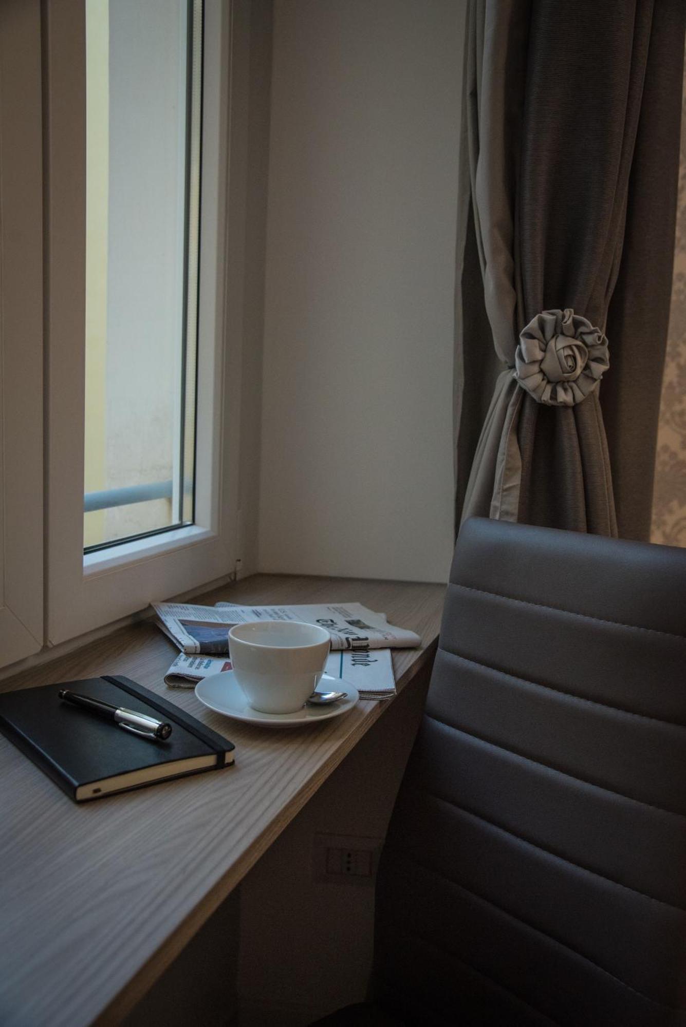 Inside Roma Rooms Exterior foto